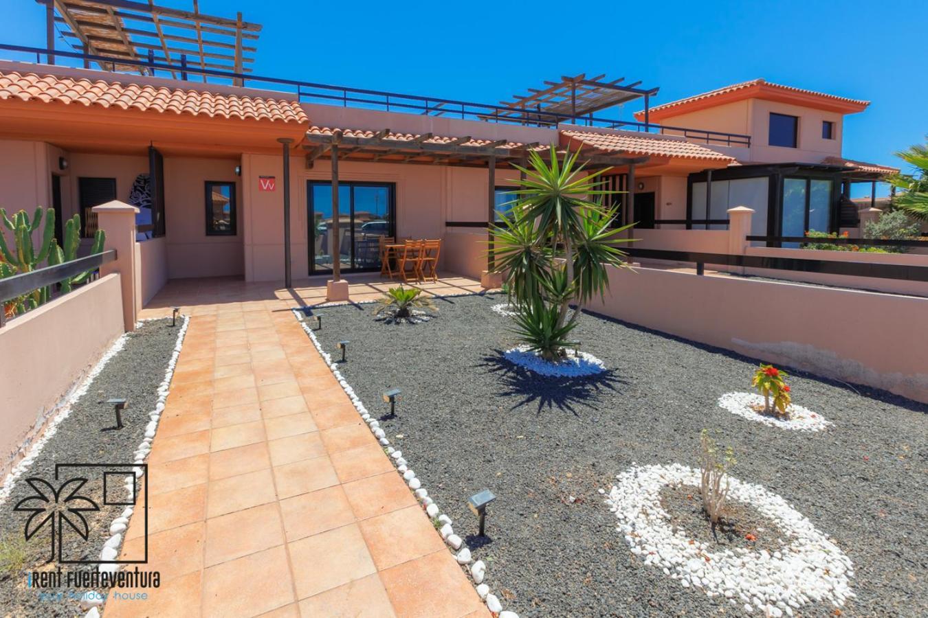 Villa Casa De Los Viajeros Majanicho Irent Fuerteventura à Corralejo Extérieur photo